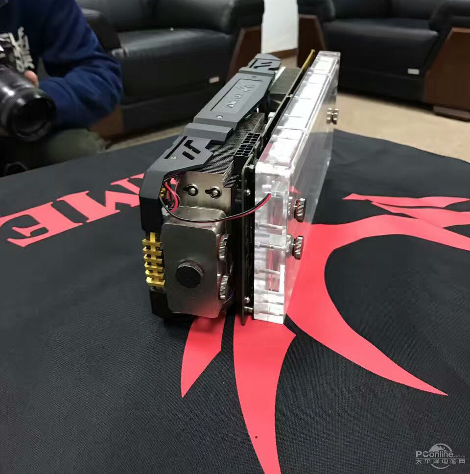 55181_11_colorfuls-new-slot-gtx-1080-features-9ghz-gpu-clock