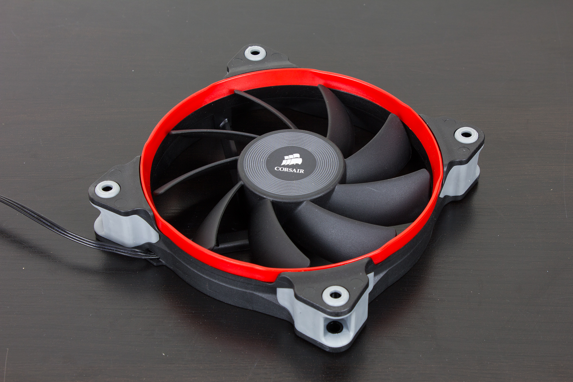 Corsair_Fan04