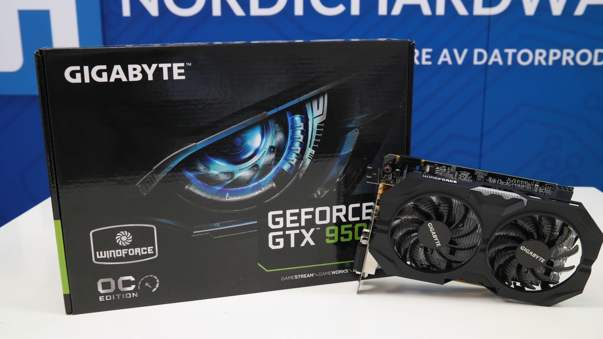 Gigabyte_GTX_950_WF_011