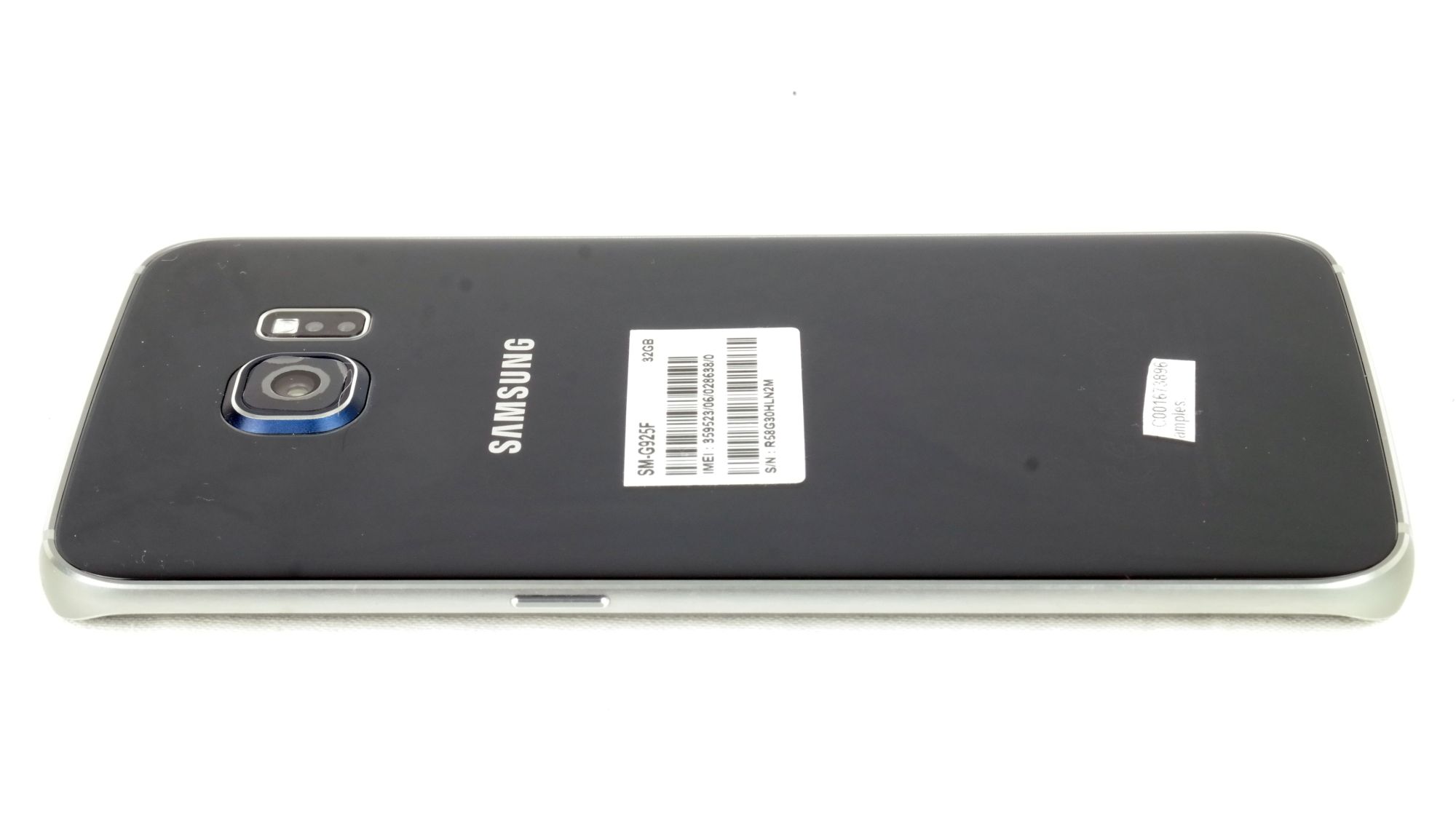 Samsung_Galaxy_S6_Edge_004