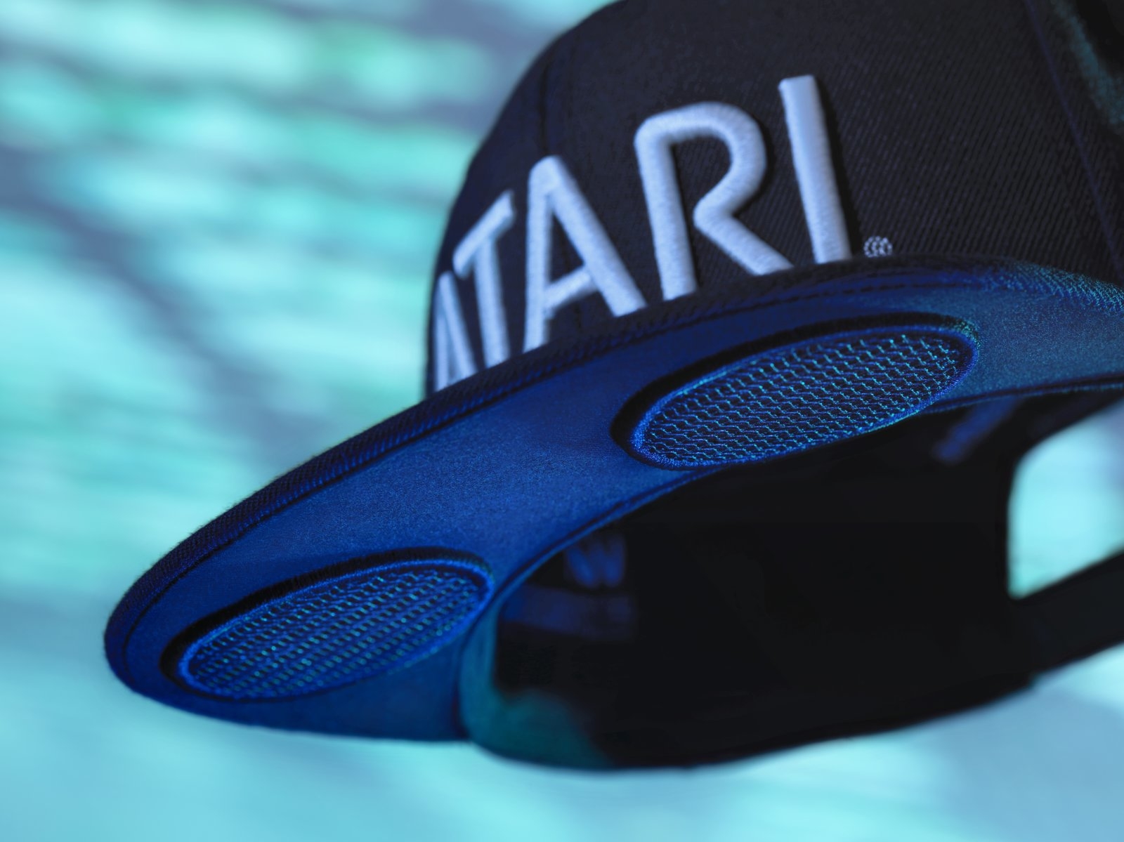 Atari Speakerhat