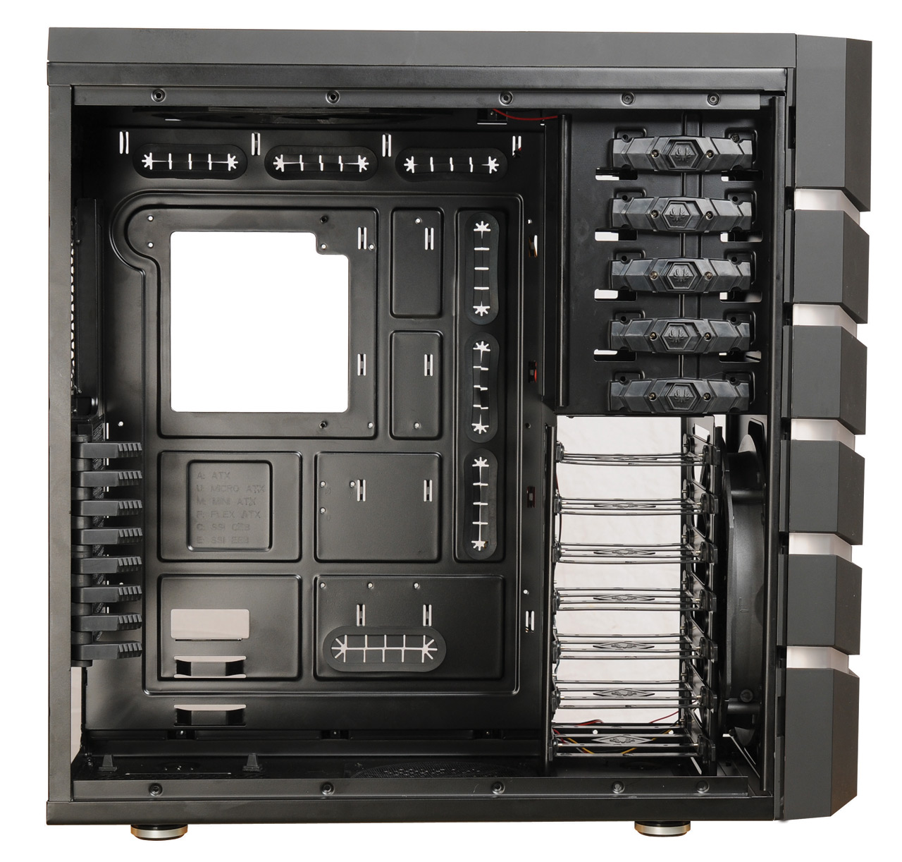 Корпус inwin emr001. Bitfenix корпуса. Silverstone ft02b. Yeong yang cetus 5601 black. Внутренних отсеков 3 5.