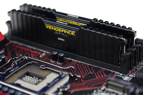 DDR4 mounted